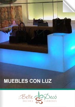 Muebles con iluminación LED