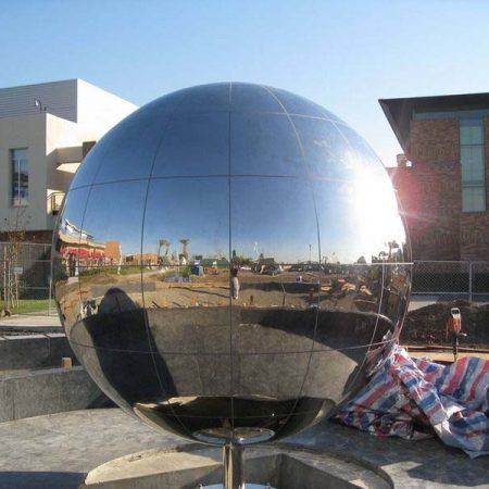 Fuente Bola de Acero para jardín